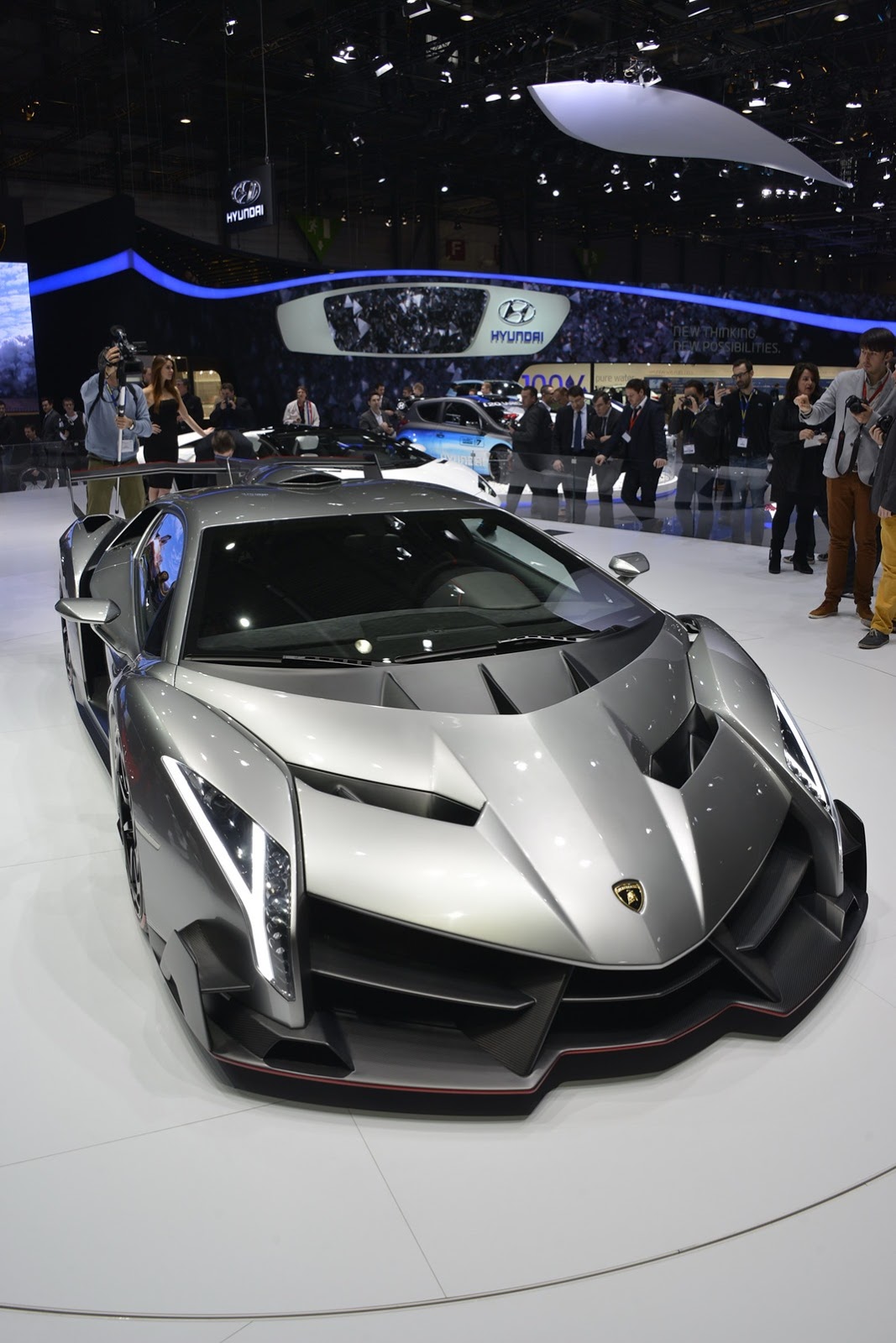 [Lamborghini-Veneno-72%255B3%255D.jpg]