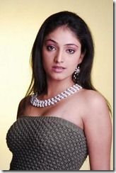 haripriya-in-halfdress
