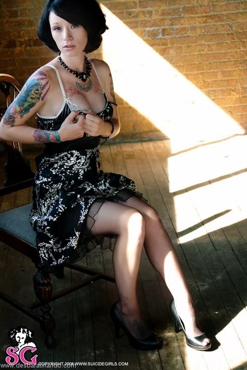 suicide girls linda sensuais punks sexys gatas desbaratinando (35) suicide girls linda sensuais punks sexys gatas desbaratinando (35)