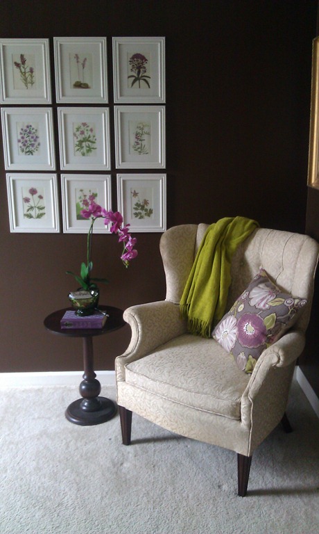 [chair%2520in%2520master%2520bedroom4%255B6%255D.jpg]