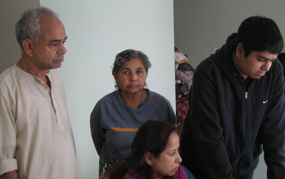 [Family---Dec-2010-1000x6303.jpg]