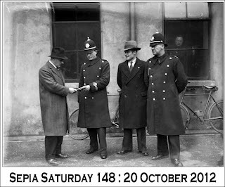 [20-10-2012-sepia.jpg]