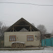 34 - niektoré domy v Kirgizsku majú zaujímavú strechu.JPG
