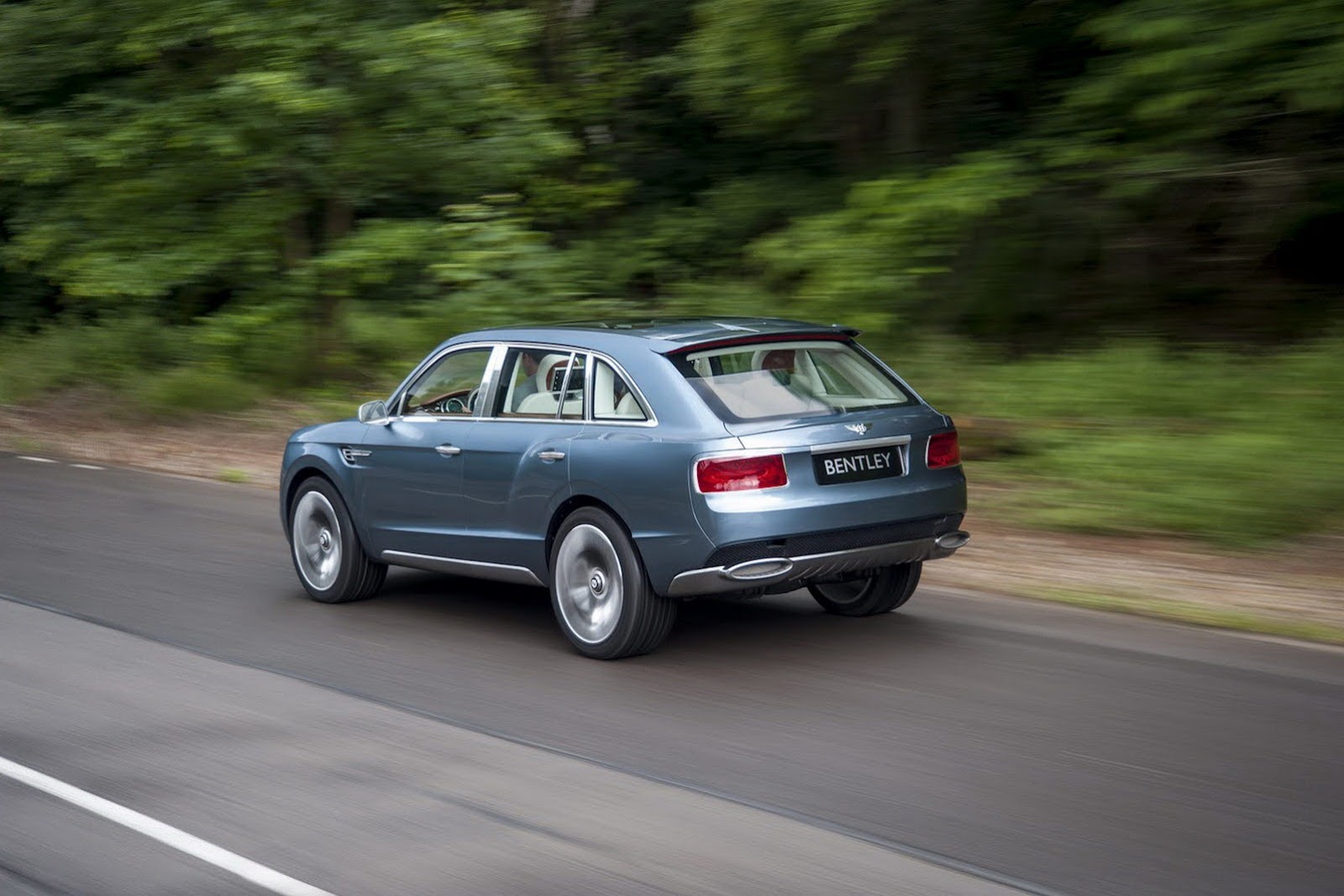 [Bentley-EXP-9-F-1%255B2%255D.jpg]