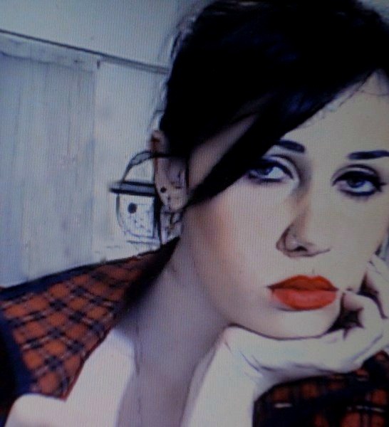 [redlipsday%2520%25281%2529%255B7%255D.jpg]