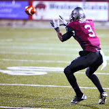 Antwon Moutra receives a pass.