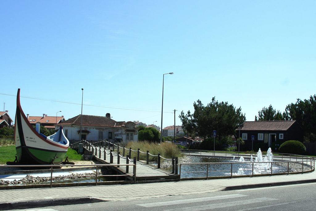 [Gl%25C3%25B3ria%2520Ishizaka%2520-%2520Tocha%2520-%2520entrada%2520da%2520praia%2520da%2520Tocha%255B7%255D.jpg]