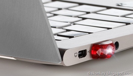 Pearl USB flash drive 1