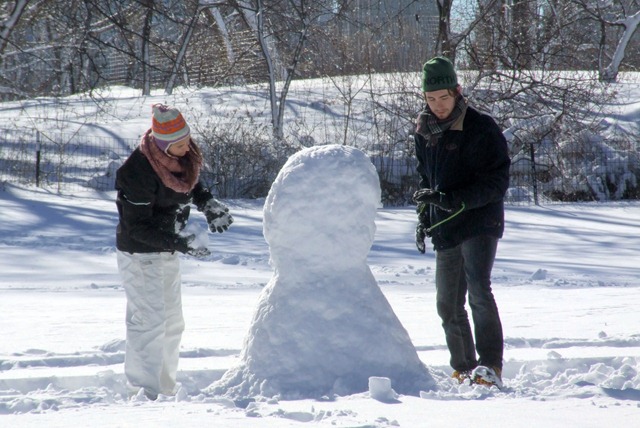 [snowman-building-central-park-nyc%255B3%255D.jpg]