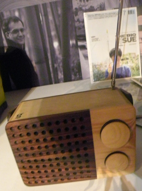 081木製收音機