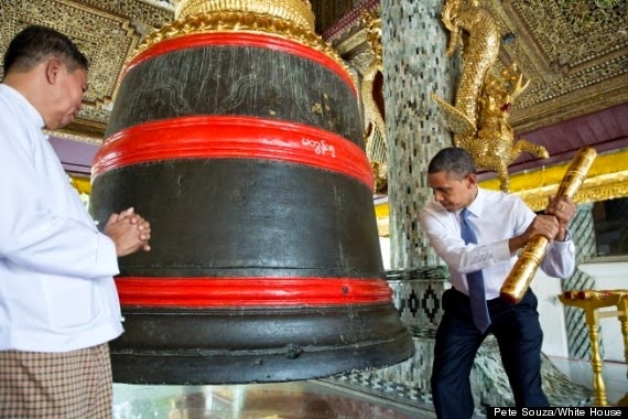 [o-OBAMA-RINGS-BELL-570%255B4%255D.jpg]