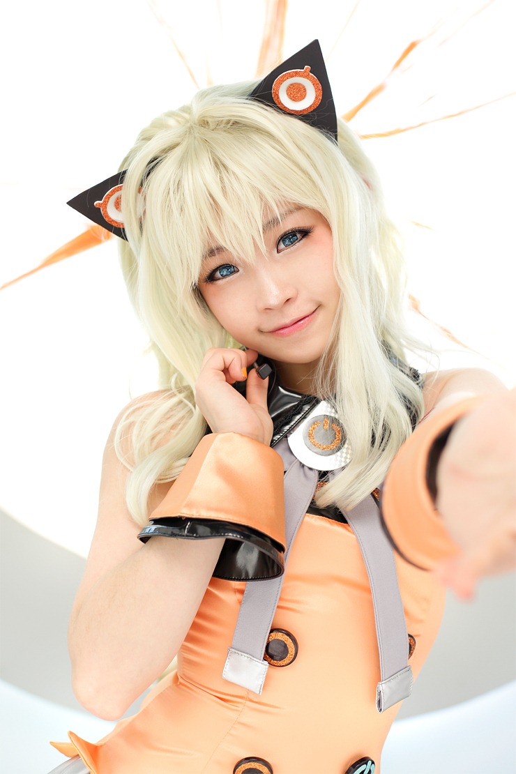 [vocaloid-seeu-korean-cosplay-by-tomia-007%255B4%255D.jpg]