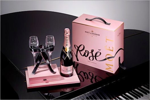 Moet-Chandon-Rose-x-Tyrsa-Link-Your-Love-Rose-Campaign-01 - copia