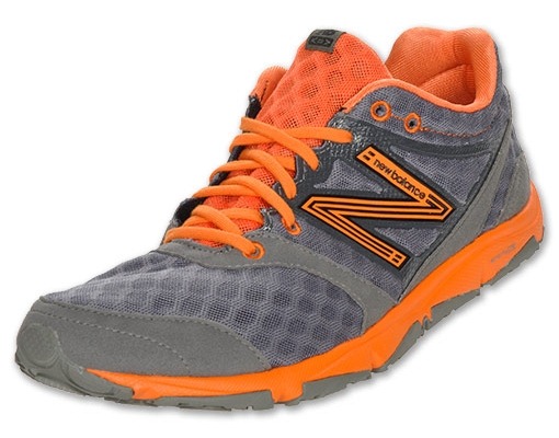 [New-Balance-7303.jpg]