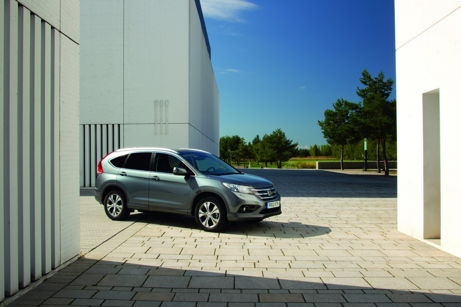 [2013-Honda-CR-V-Crossover-27%255B2%255D.jpg]
