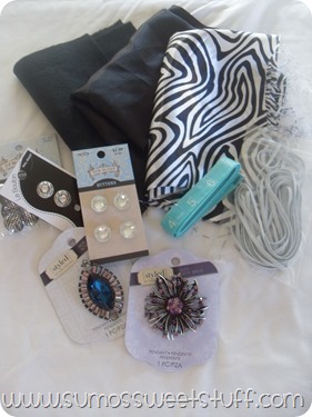 Ruffled Cuff with Styled By Tori - Sumo's Sweet Stuff #toristyle #sewing
