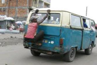 [taxibus5.jpg]