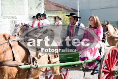 Fotos do evento Desfile 7 de Setembro. Foto numero 5. Fotografia (fotografias) da Art Tec Fotografias que faz fotos de casamento, fotos de festas, fotos de eventos sociais, fotos de aniversário, fotos de formatura, fotojornalismo, ensaios fotográficos, fotos de estúdio, book fotográfico e outros serviços fotográficos em Pelotas, RS, e outras cidades do Rio Grande do Sul. fotos casamento de pelotas rs para noivas casamentos rio grande do sul foto fotografia convite recepção lembrancinha confraternizações bolo vestidos noiva