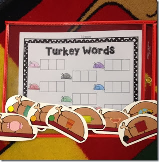 They have to identify the word on the turkey and stretch it out and write it in the boxes.