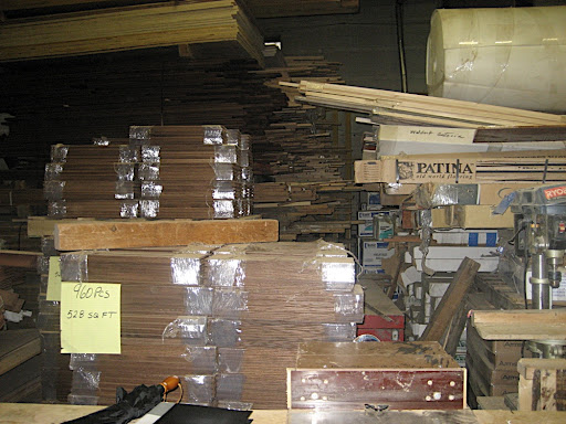 An overall image of the space.  As you can see,  it's filled from floor to ceiling.
