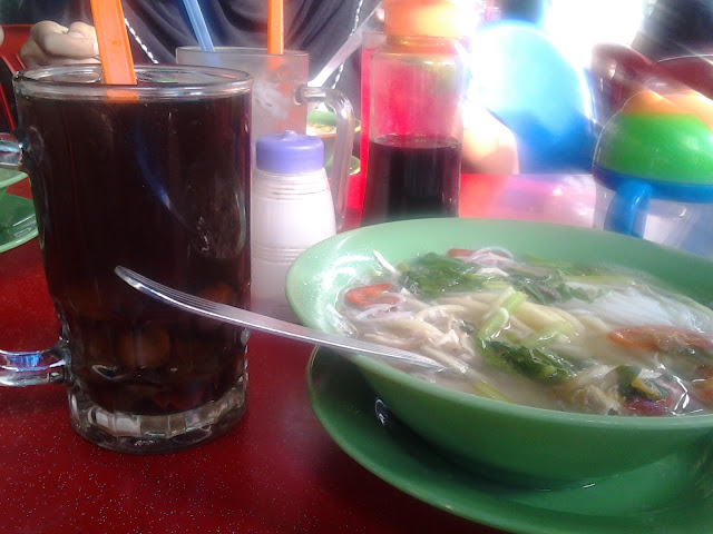 Mee Hassan, Tengkera melaka tengkera, melaka