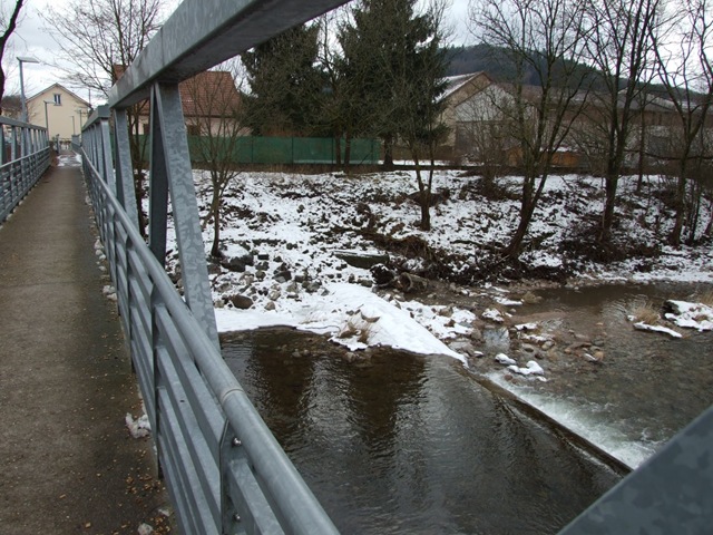 [2011-03-23_20-21-34%2520%255B50%2525%255D%255B2%255D.jpg]