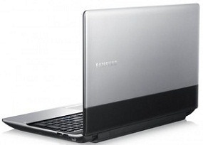 [Samsung-NP300E5C-A0AIN-Laptop%255B3%255D.jpg]