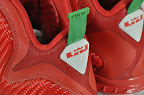 Throwback Thursday: Look Back at LBJs 2011 Christmas Shoes nike lebron 9 gr christmas 2 05 Throwback Thursday: Look Back at LBJs 2011 Christmas Shoes