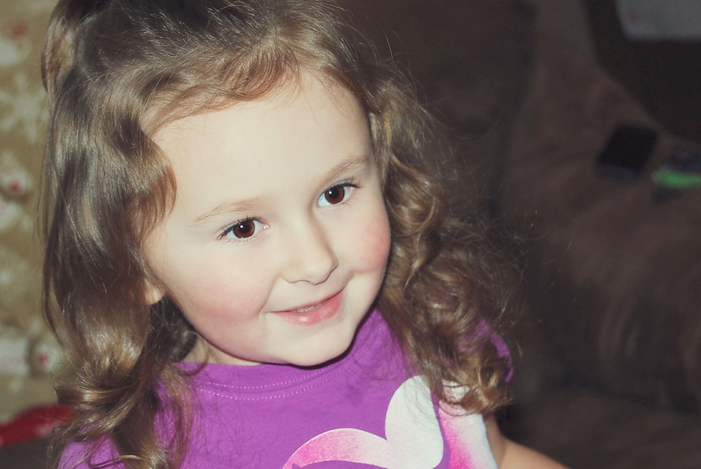 [Rylee-close-up-1-2-126.jpg]