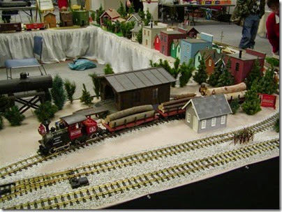 tt040016 G-Gaugers Layout at TrainTime 2004 tt040016 G-Gaugers Layout at TrainTime 2004