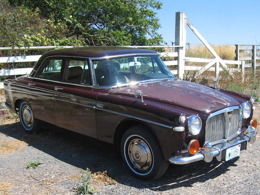 Rover P5 in Petaluma