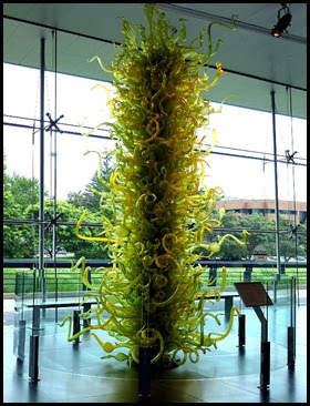 02b - Corning Glass Museum - Sculpture in the Lobby