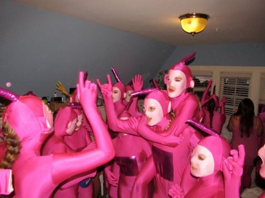 [viral-picdump-pics-29%255B2%255D.jpg]