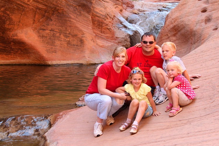 [a%2520family%2520e%255B4%255D.jpg]