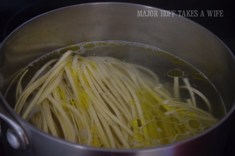 boiling noodles for homemade spaghetti sauce. boiling noodles for homemade spaghetti sauce