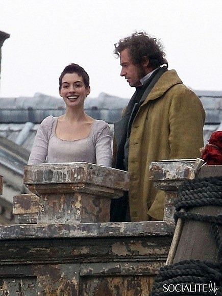 Les Miserables Set Photos with Impoverished Anne Hathaway 05