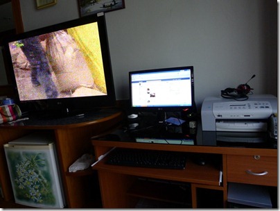 tv and desktop