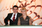 http://lh5.ggpht.com/-JUQHFQ5G13M/TJik5YbjWeI/AAAAAAAACKM/KTvf90LPYxk/s576/unielektro-elektrogrosshandel-elektrofachgrosshandel-service-fachmesse-32.jpg 