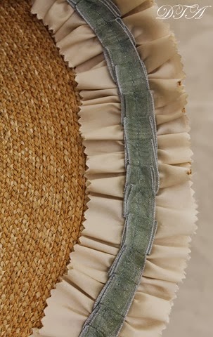 [18th-Century-Ensemble-Decor-To-Adore%255B17%255D.jpg]