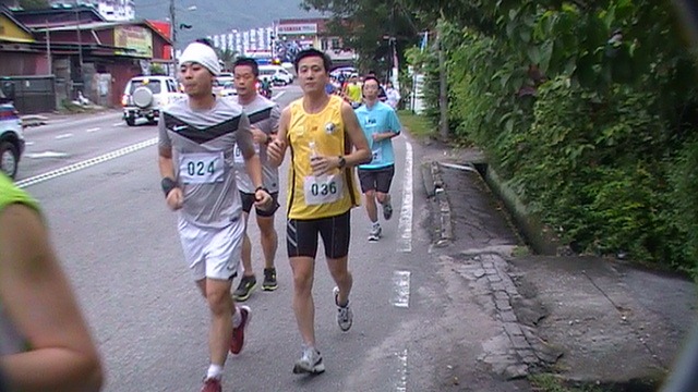 [55th-Chung-Ling-Cross-Country-9.6km-Run-5th-Aug.-2012-114%255B5%255D.jpg]