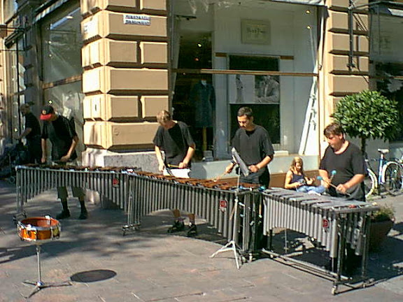 Street band in downtown Helsinki