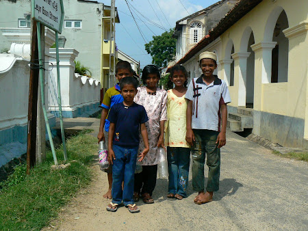 Sights of Sri Lanka: Children of Galle 