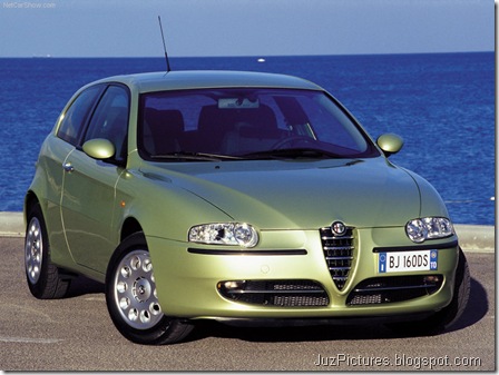 Alfa Romeo 147 (2000)10
