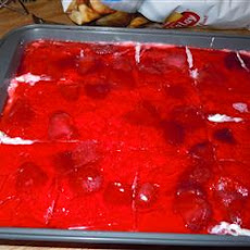 Strawberry Pretzel Salad