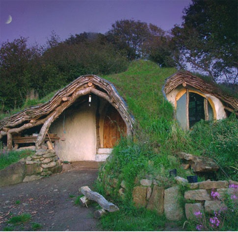 [built_earth_house_1%255B4%255D.jpg]