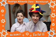 Fotos do evento Rodrigo Claro - 20.08.11. Foto numero 07 da Social Click Fotografia Digital, do Rio de Janeiro, RJ, que faz fotos divertidas, fotos malucas, fotos com fantasias, fotos na hora, fotografia maluca, fotografia divertida com molduras personalizadas. fotos divertidas malucas foto maluca animadas animado rj rio de janeiro divertida fantasia animada fotografias fotografia noivos aniversarios 15 anos para casamento e filmagem