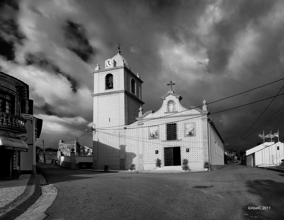 [Untitled_Panorama3bw%255B5%255D.jpg]