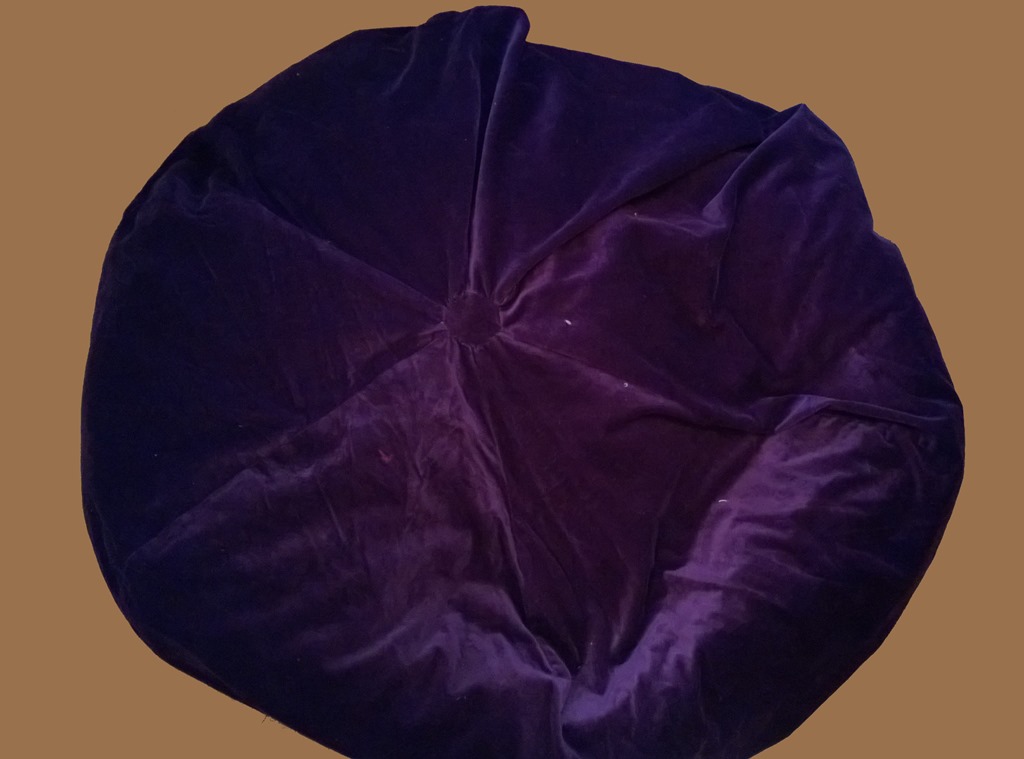[Beanbag---purple7.jpg]