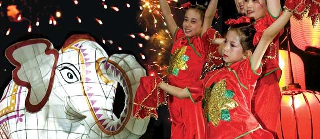 [MOON%2520LANTERN%2520FESTIVAL%255B5%255D.jpg]