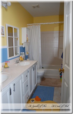 Kids Duck Bathroom 2 {A Sprinkle of This . . . . A Dash of That}